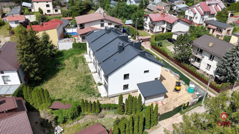 Szeregówka z garażem