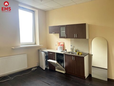 Powierzchnie do 500 m2 w centrum