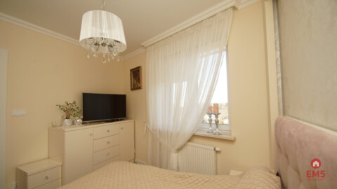 Apartament w stylu glamour Os. Piasta