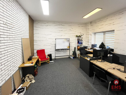 Business premises for rent