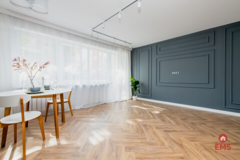 3-pokojowe z dużym balkonem