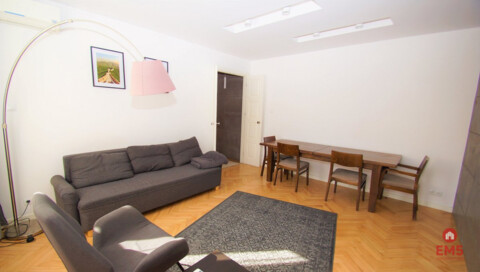 Stylowe mieszkanie w centrum