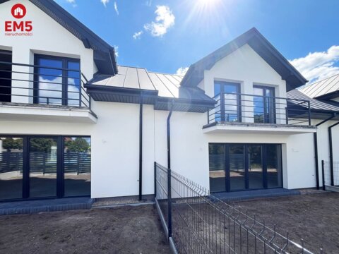 Atrakcyjne szeregówki  w świetnej lokalizacji