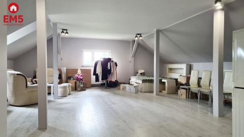 Business premises for rent