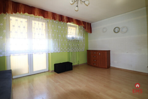 Mieszkanie 3 pokojowe z aneksem 1 piętro balkon