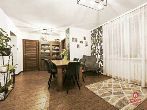 Mieszkanie 4-pokojowe na 1 piętrze