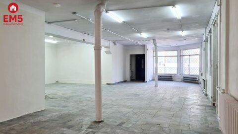 Lokal użytkowy 152 m2 na parterze