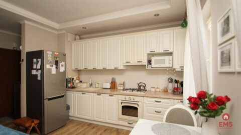 2 pokoje, z miejscem parkingowym