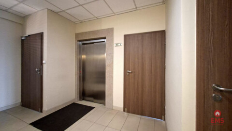 Business premises for rent