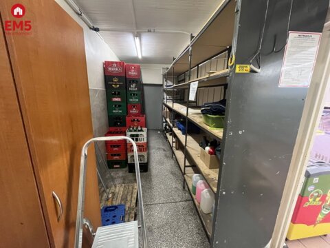 Pawilon handlowy w świetnej lokalizacji