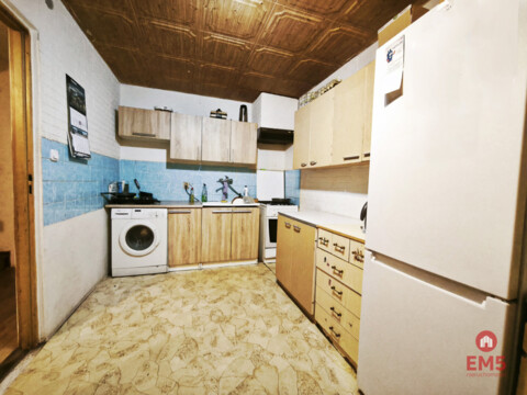 Dom z zabudowie szeregowej, do remontu