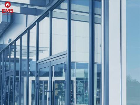 Business premises for rent