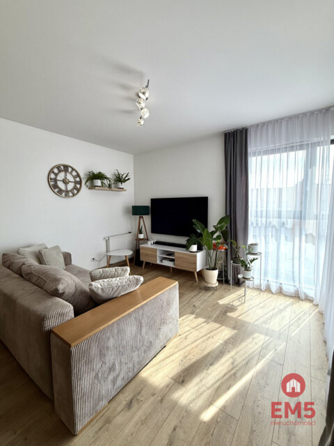 Apartament z tarasem i widokiem na Jezioro Ełckie