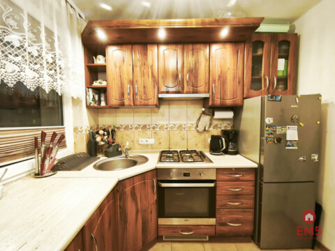 Mieszkanie 4-pokojowe na 1 piętrze