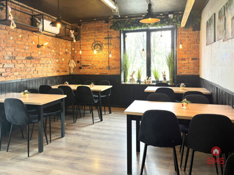 Business premises for rent