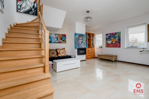 Przestronny dom w cichej okolicy