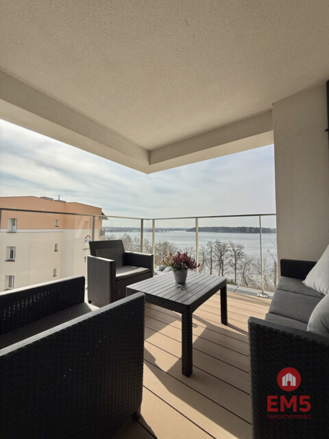 Apartament z tarasem i widokiem na Jezioro Ełckie