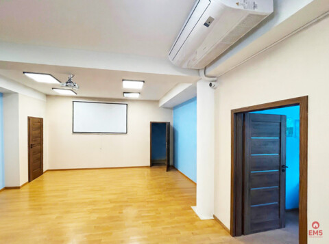 Business premises for rent