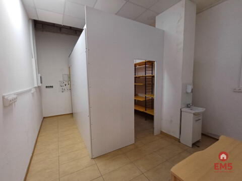 Business premises for rent