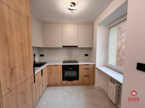 Nowoczesne 2-pokojowe mieszkanie z garderobą, osie