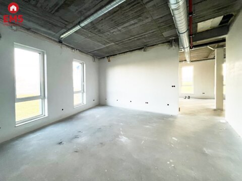 Business premises for rent