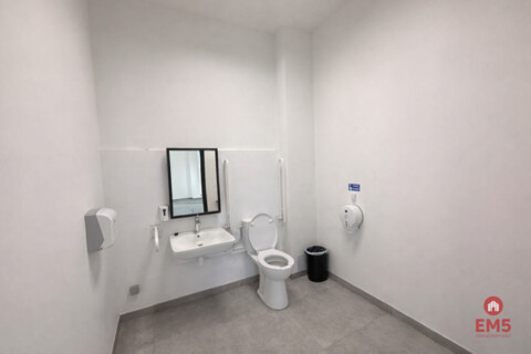 Business premises for rent