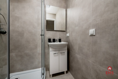 Mikro kawalerka na Piasta